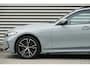 BMW 3-Serie Touring 330e xDrive M-Sport | Panoramadak | HUD | Facelift | Camera |