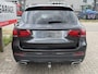 Mercedes-Benz GLC 300e 4MATIC AMG Line 19"/Trekhaak/Stoel + stuurverwarming + memory l+r/Adaptieve cruise/Dodehoek/Rijstrooksensor/Sfeerverlichting/Apple Carplay & Android Auto