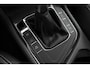 Volkswagen Tiguan Allspace 1.5 TSI 150pk DSG Move 7p. Navigatie Apple Carplay/Android Auto Wireless Trekhaak Parkeersensoren Camera Adaptieve Cruise Control Stoel-en stuurverwarming Climate Control