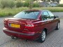 Volvo S40 1.8 Europa Automaat Airco Electric pakket Audio-CD/MP3 LMV 15" Leder/Stof Cruisecontrol Trekhaak Dealeronderhoud Nw Apk!