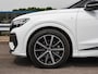 Audi Q4 e-tron 40 Launch edition S Competition 77 kWh | Trekhaak | HUD | Warmtepomp | ACC | Matrix LED | Leder | Keyless | Camera | Sonos audio | 20" | Dealeronderhouden
