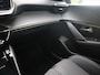 Peugeot 208 GT HYBRID 145pk e-DCS6 automaat, Rijklaarprijs, Camera voor en achter Adaptieve cruise control Keyless entry & start