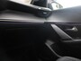 Peugeot 208 GT HYBRID 145pk e-DCS6 automaat, Rijklaarprijs, Camera voor en achter Adaptieve cruise control Keyless entry & start