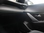 Peugeot 208 GT HYBRID 145pk e-DCS6 automaat, Rijklaarprijs, Camera voor en achter Adaptieve cruise control Keyless entry & start