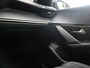 Peugeot 208 GT HYBRID 145pk e-DCS6 automaat, Rijklaarprijs, Camera voor en achter Adaptieve cruise control Keyless entry & start