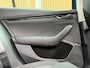 Skoda Octavia Combi 1.0 e-TSI Business Edition Automaat | Trekhaak uitklapbaar | Adaptieve cruise control | Stoelverwarming | Rijstrooksensor | Getint glas | 17 inch lichtmetalen velgen | LED verlichting | Parkeersensoren voor en achter