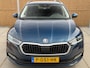Skoda Octavia Combi 1.0 e-TSI Business Edition Automaat | Trekhaak uitklapbaar | Adaptieve cruise control | Stoelverwarming | Rijstrooksensor | Getint glas | 17 inch lichtmetalen velgen | LED verlichting | Parkeersensoren voor en achter