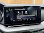 Skoda Octavia Combi 1.0 e-TSI Business Edition Automaat | Trekhaak uitklapbaar | Adaptieve cruise control | Stoelverwarming | Rijstrooksensor | Getint glas | 17 inch lichtmetalen velgen | LED verlichting | Parkeersensoren voor en achter