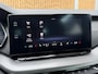 Skoda Octavia Combi 1.0 e-TSI Business Edition Automaat | Trekhaak uitklapbaar | Adaptieve cruise control | Stoelverwarming | Rijstrooksensor | Getint glas | 17 inch lichtmetalen velgen | LED verlichting | Parkeersensoren voor en achter