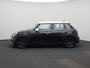 MINI Cooper 5-Deurs 1.5 Business Edition | APPLE CARPLAY - ANDROID AUTO | NAVIGATIE | PARKEERSENSOREN | SFEERVERLICHTING | CLIMATE CONTROL | CRUISE CONTROL |