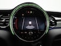 MINI Cooper 5-Deurs 1.5 Business Edition | APPLE CARPLAY - ANDROID AUTO | NAVIGATIE | PARKEERSENSOREN | SFEERVERLICHTING | CLIMATE CONTROL | CRUISE CONTROL |
