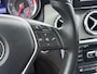 Mercedes-Benz GLA 200 // Camera // Navi // Bi-Xenon // 18" Velgen // Dakrails // Parkeersensoren // Privacy Glass // Stoelverwarming