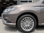 Mitsubishi Outlander 2.4 PHEV Intense+ Automaat / Apple CarPlay I Navigatie I Airco I Comfort pakket I Dealer onderhouden