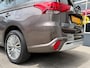 Mitsubishi Outlander 2.4 PHEV Intense+ Automaat / Apple CarPlay I Navigatie I Airco I Comfort pakket I Dealer onderhouden