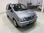 Opel Zafira 2.2-16V Maxx