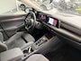 Volkswagen Golf 1.5 eTSI STYLE/IQ LIGHT/STOEL MEM/PDC/17 INCH/CARPLAY/NAVI
