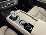 Volvo XC90 T8 Ultra Dark Executive Edition | 22" | Gelaagd & Getint Glas | Geintegreerd kinderzitje | Luchtvering | Geventileerd Nappa | Bowers & Wilkins | Stoelmassage | Panoramadak | Head-Up | 360 Camera | Matrix LED