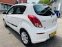 Hyundai i20 1.2i i-Deal AIRCO 15'LMV BLUETOOTH NAVIGATIE