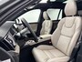 Volvo XC90 T8 Recharge Ultra Dark Excecutive Edition | 22" | Gelaagd & Getint Glas | Geintegreerd kinderzitje | Luchtvering | Geventileerd Nappa | Bowers & Wilkins | Stoelmassage | Panoramadak | Head-Up | 360 Camera | Matrix LED