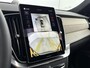 Volvo XC90 T8 Recharge Ultra Dark Excecutive Edition | 22" | Gelaagd & Getint Glas | Geintegreerd kinderzitje | Luchtvering | Geventileerd Nappa | Bowers & Wilkins | Stoelmassage | Panoramadak | Head-Up | 360 Camera | Matrix LED