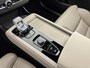 Volvo XC90 T8 Recharge Ultra Dark Excecutive Edition | 22" | Gelaagd & Getint Glas | Geintegreerd kinderzitje | Luchtvering | Geventileerd Nappa | Bowers & Wilkins | Stoelmassage | Panoramadak | Head-Up | 360 Camera | Matrix LED