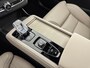 Volvo XC90 T8 Recharge Ultra Dark Excecutive | 22" | Gelaagd & Getint Glas | Luchtvering | Geventileerd Nappa | Bowers & Wilkins | Stoelmassage | Panoramadak | Head-Up | 360 Camera | Matrix LED