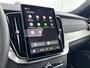 Volvo XC90 T8 Ultra Black Edition Executive | 22" | Gelaagd & Getint Glas | Geintegreerd kinderzitje | Luchtvering | Geventileerd Nappa | Bowers & Wilkins | Stoelmassage | Panoramadak | Head-Up | 360 Camera | Matrix LED
