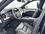 Volvo XC90 T8 Ultra Black Edition Executive | 22" | Gelaagd & Getint Glas | Geintegreerd kinderzitje | Luchtvering | Geventileerd Nappa | Bowers & Wilkins | Stoelmassage | Panoramadak | Head-Up | 360 Camera | Matrix LED