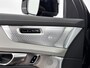 Volvo XC90 T8 Ultra Black Edition Executive | 22" | Gelaagd & Getint Glas | Geintegreerd kinderzitje | Luchtvering | Geventileerd Nappa | Bowers & Wilkins | Stoelmassage | Panoramadak | Head-Up | 360 Camera | Matrix LED