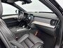 Volvo XC90 T8 Ultra Black Edition Executive | 22" | Gelaagd & Getint Glas | Geintegreerd kinderzitje | Luchtvering | Geventileerd Nappa | Bowers & Wilkins | Stoelmassage | Panoramadak | Head-Up | 360 Camera | Matrix LED