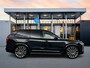 Volvo XC90 T8 Ultra Black Edition Executive | 22" | Gelaagd & Getint Glas | Geintegreerd kinderzitje | Luchtvering | Geventileerd Nappa | Bowers & Wilkins | Stoelmassage | Panoramadak | Head-Up | 360 Camera | Matrix LED