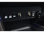 Toyota RAV4 2.5 Hybrid Black Edition | Panoramadak | Trekhaak | Leder | Navigatie | Stoelverwarming | Keyless | Adaptive Cruise  | Clima | Parkeersensoren voor/achter | Camera | Elektrische achterklep | 18 inch