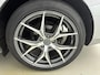 Mazda 6 Sportbreak 2.0 RED DOT EDITION | AFNEEMBARE TREKHAAK | NAVI | CLIMA | CRUISE | CAMERA | APPLE CAR PLAY & ANDROID AUTO | STOELVERWARMING | 17'' LMVELGEN | PDC VOOR & ACHTER |