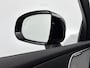 Volvo XC60 T8 Recharge Ultra Dark Executive | 22" | Getint & Gelamineerd Glas | Alarmklasse 3 | Black Edition Interieur | Luchtvering | Bowers & Wilkins | Geventileerd Nappa | Massagestoelen | Head-Up | 360 Camera | Elektr. verst. Stoelen | Full LED