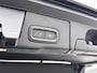 Volvo XC60 T8 Recharge Ultra Dark Executive | 22" | Getint & Gelamineerd Glas | Alarmklasse 3 | Black Edition Interieur | Luchtvering | Bowers & Wilkins | Geventileerd Nappa | Massagestoelen | Head-Up | 360 Camera | Elektr. verst. Stoelen | Full LED