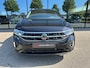 Volkswagen T-Roc 1.5 TSI 150pk DSG R-Line | Camera | Keyless | Elek. Achterklep | Dode hoek | Rijklaar incl. 1 jaar Bovag garantie