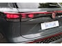 Volkswagen Tayron 1.5 eHybrid 272PK R-Line Black Style IQ.Light HD/Pano/Keyless/360/DCC/ACC/Dodehoek/20"/ Trekhaak wegkl.