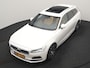 Volvo V90 T8 AWD Plus Bright LONG RANGE PHEV 455pk Dealer O.H. | Trekhaak Af Fabriek | Panodak | Adaptive Cruise | 360 Camera | Harman / Kardon | Lederen Sportstoelen Ventilatie & Memory | Stoelen & Stuur Verwarmd | Keyless | Blis | Google Assistent | SCHADE!!