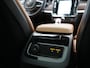 Volvo V90 T8 AWD Plus Bright LONG RANGE PHEV 455pk Dealer O.H. | Trekhaak Af Fabriek | Panodak | Adaptive Cruise | 360 Camera | Harman / Kardon | Lederen Sportstoelen Ventilatie & Memory | Stoelen & Stuur Verwarmd | Keyless | Blis | Google Assistent | SCHADE!!