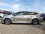Toyota Corolla Touring Sports 1.8 Hybrid Business Intro NAP Vol Option Nieuwe Banden
