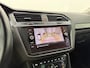 Volkswagen Tiguan 1.5 TSI ACT Highline | Automaat | Adaptive Cruise | Stoelverwarming | Camera | CarPlay | Elektr. Achterklep
