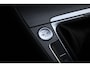 Volkswagen Golf 1.2 TSI Highline | Stoelverwarming | Camera | Navigatie | Keyless go/start | Clima / Cruise control | PDC |
