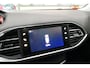 Peugeot 308 1.2 PureTech 110pk Blue Lease Executive