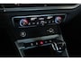 Audi Q3 40 TFSI Quattro Advanced Edition 1e eigenaar | Trekhaak | Alcantara | Carplay | Sportstoelen | LED | Navi | Bluetooth | 18" LMV | PDC V+A