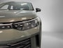 Volkswagen Tayron 1.5 eTSI 204pk DSG Life Edition · Camera · Inklap. Trekhaak · Stuur- & Stoelverwarming · 18"Velgen · Parkeerassistent · Garantie t/m 09-07-2027