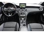Mercedes-Benz A-klasse 180 Lease Edition Plus PANO STOELVERW. HALF-LEER CAMERA NL-AUTO ZWARTE-HEMEL NAVI CRUISE CLIMA KEYLESS-START 2XPDC 18''LMV
