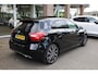 Mercedes-Benz A-klasse 180 Lease Edition Plus PANO STOELVERW. HALF-LEER CAMERA NL-AUTO ZWARTE-HEMEL NAVI CRUISE CLIMA KEYLESS-START 2XPDC 18''LMV