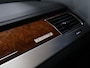Audi A8 4.2 FSI quattro Pro Line+ [SCHUIFKANTELDAK, MEMORY SEATS, ADAPTIVE CRUISE, SOFTCLOSE, STOELVERWARMING V+A, CAMERA, PDC, BLUETOOTH, ELEKTRISCHE ACHTERKLEP, LED, NAVIGATIE, MULTI FUNCTIONEEL STUURWIEL, NIEUWSTAAT]