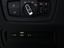 BMW 3-Serie 320i Luxury Edition [CAMERA, PDC, STOELVERWARMING, DIGITAL DASH, CRUISE, BLUETOOTH, NAVIGATIE, LED, MULTIFUNCTIONEEL STUURWIEL, NIEUWSTAAT]