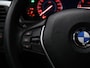 BMW 3-Serie 320i Luxury Edition [CAMERA, PDC, STOELVERWARMING, DIGITAL DASH, CRUISE, BLUETOOTH, NAVIGATIE, LED, MULTIFUNCTIONEEL STUURWIEL, NIEUWSTAAT]